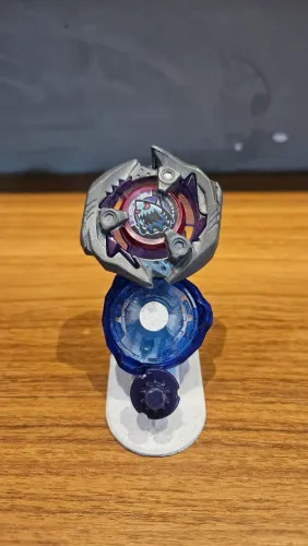Beyblade X Shark Edge 3-70 LR