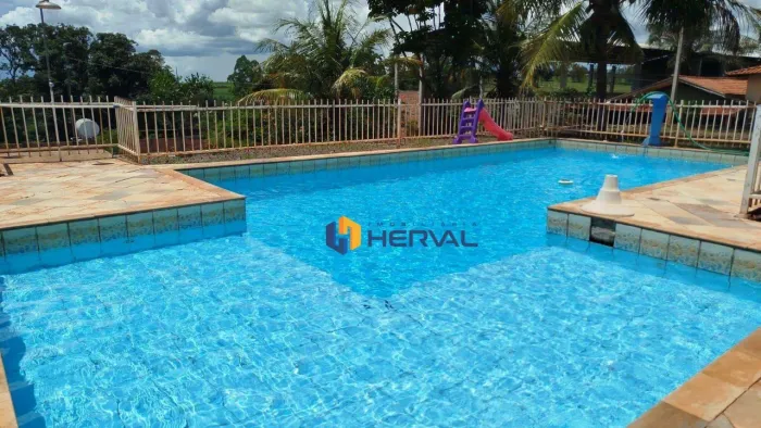 Chácara com 3 quartos à venda, 34 m² por R$ 4.500.000- Mandaguaçu/PR