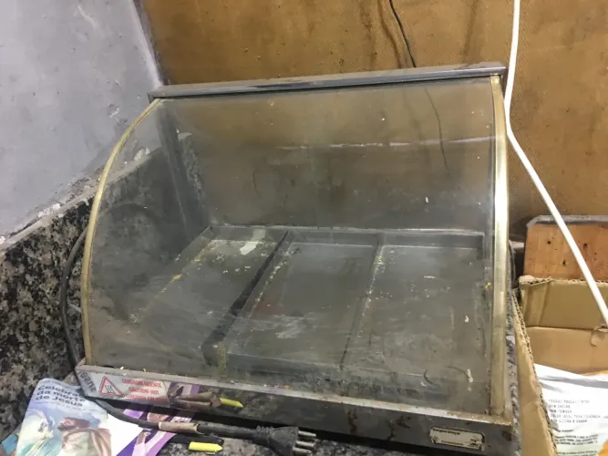Vendo estufa e fritadeira 