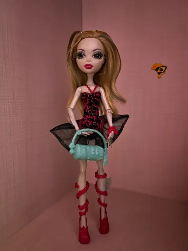 Monster High: Lagoona Blue Dance Class