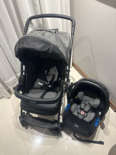 CARRINHO DE BEBÊ E BEBÊ CONFORTO NOVO SEM USO