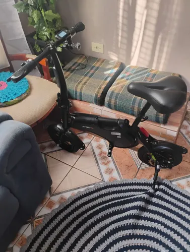 Bicicleta elétrica átrio ,