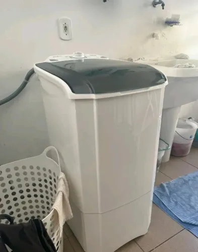 Tanquinho Britânia 10kg Semiautomático BLR03 - Pouco Uso e Muito Econômico