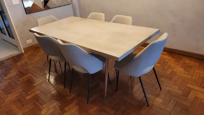 Mesa de jantar + 6 cadeiras Tok&Stock
