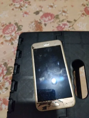 Celular sansung retirada de peças