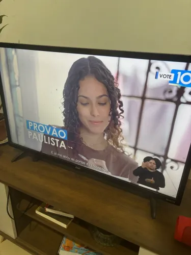 VENDO TV AOC ROKU 32 POLEGADAS - SMART