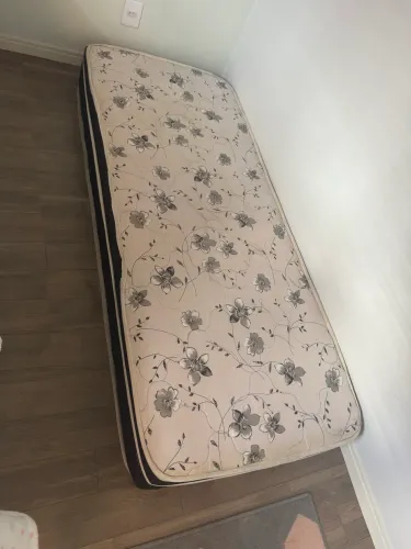 Colchão mola ensacad