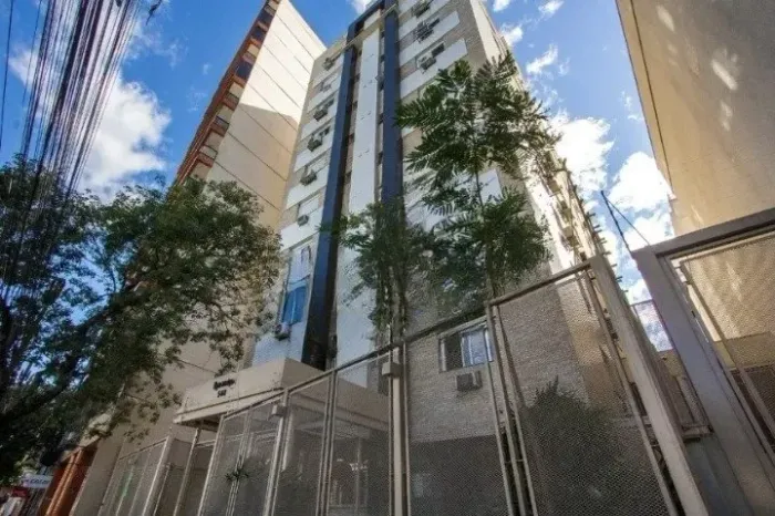 Apartamento de frente, mobiliado com vaga no Bom Fim, Porto Alegre