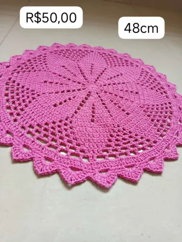 Centro de Mesa de Crochê Rosa 48 cm | Pronta Entrega