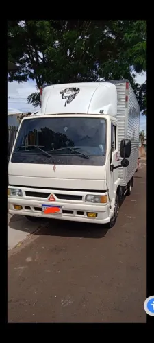 Caminhão Agrale modelo 6000