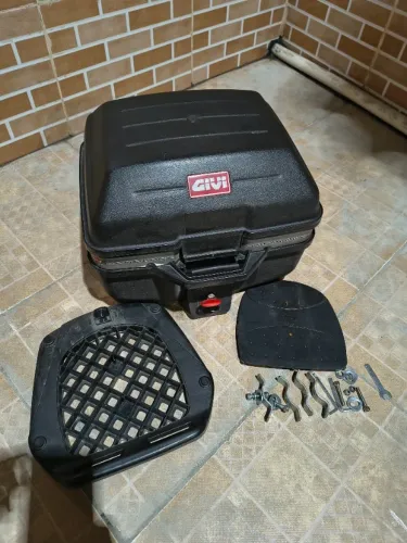 Bauleto Givi 27L (Diadema)