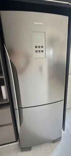 Geladeira Panasonic Inverter NR-BB53 425L