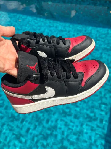 Tênis Nike Air Jordan 1 Low GS Tam 34.5