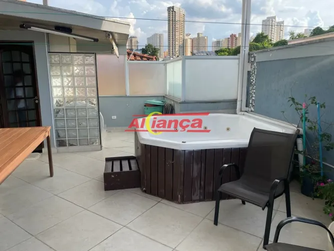 Oportunidade Imperdível Casa em Condomínio Fechado Espaçosa e Sofisticada