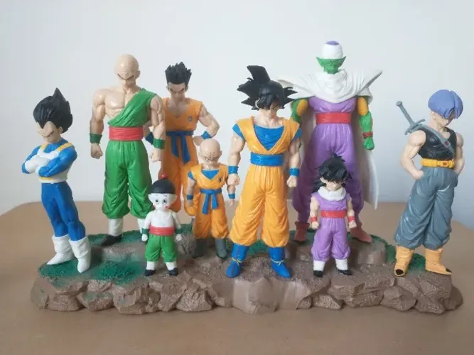 Diorama Set 9 Figuras Dragon Ball Z Guerreiros Z Base Rocha Troca Cabeca