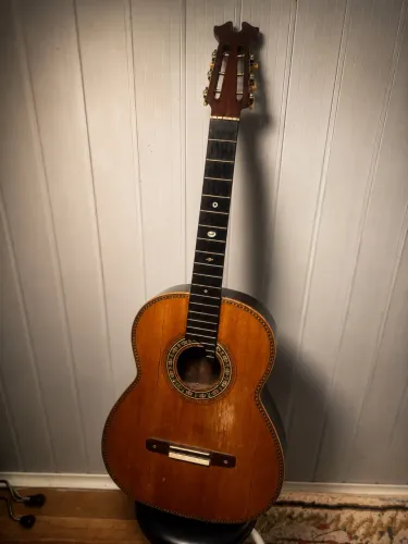 Violão clássico espanhol
