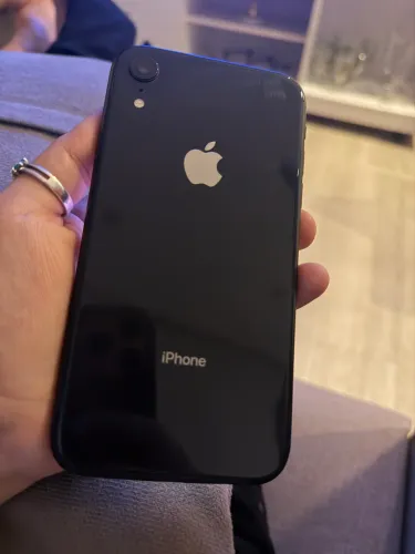 iPhone XR 