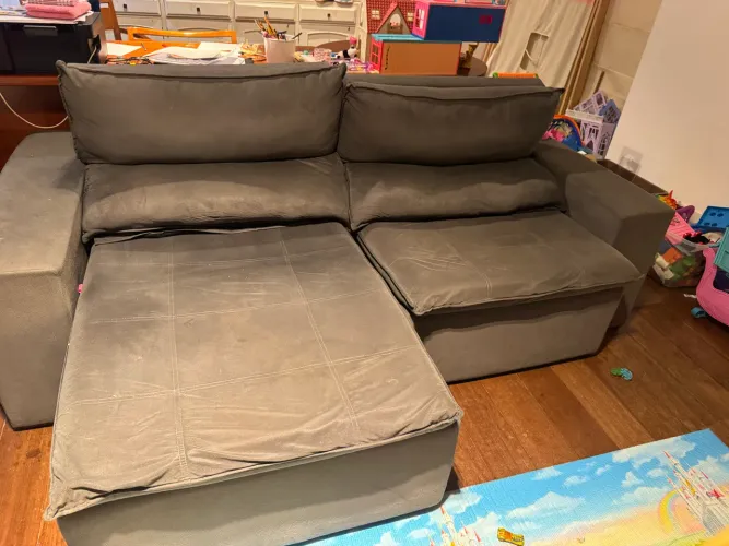 sofá retrátil dois lugares