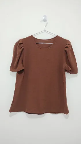 Camisa Marrom