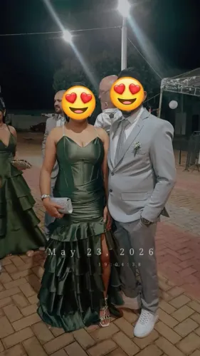 Vestido festa de luxo no VERDE OLIVA, tamanho G