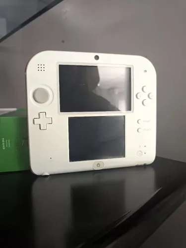 Nintendo 2ds desbloqueado branco e vermelho