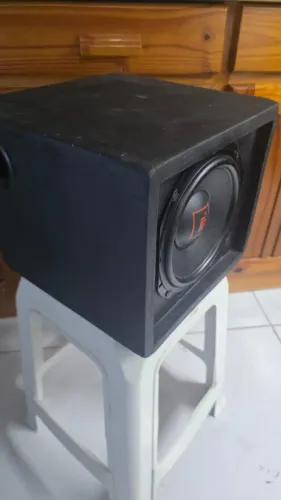 Caixa de Som Subwoofer de 8
