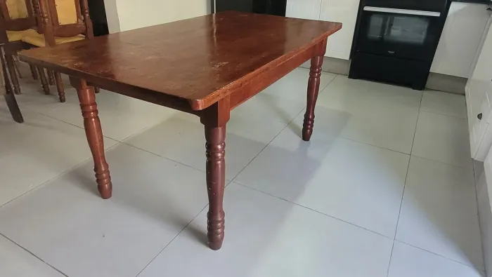 Mesa madeira angelim 1,6mx0.9m