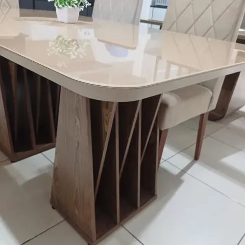 Mesa de jantar com 6 cadeiras // promoção de final de mês