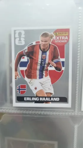 Figurinha Panini prata Haaland 2026