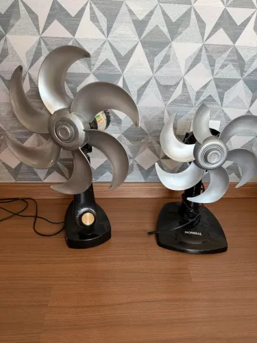 2 ventiladores usados funcionando 50 reais 