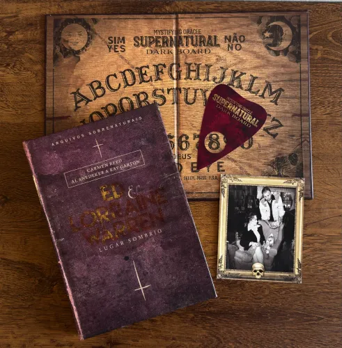Livro Ed & Lorraine Warren - Lugar Sombrio.