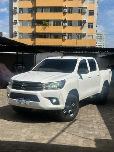 Toyota Hilux CD 4X4 2.8 Diesel Mec. 2018