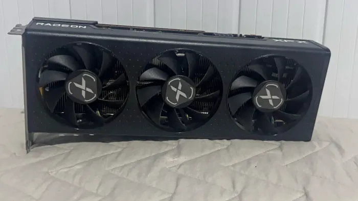 Rx 7600 xfx qick 308