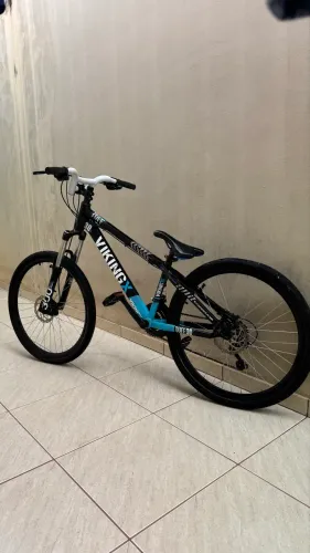bicicleta vikingx tuff 30