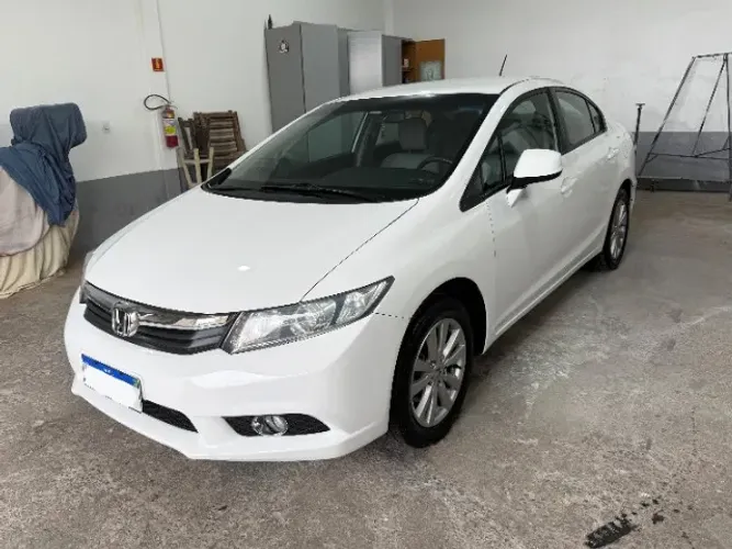 Honda Civic Sedan LXS 1.8/1.8 Flex 16V Mec. 4P 2015