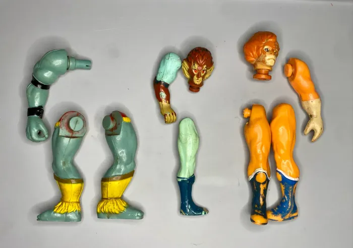 Lote de peças para bonecos ThunderCats - Glasslite / LJN