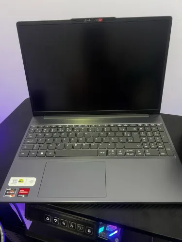 Notebook Lenovo Slim3 Ryzen7 16gb 256GB Ssd 15.3 Fhd 