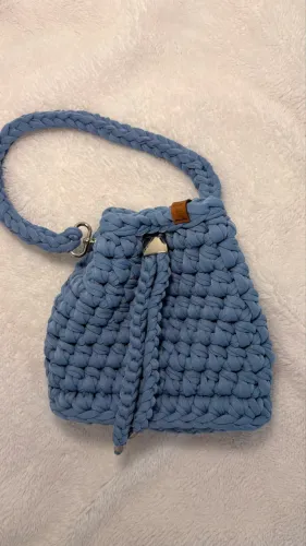 Bolsa em fio de malha premium