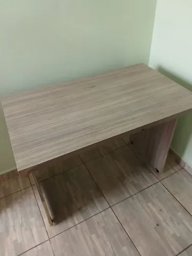 Vendo escrivaninha/mesa de estudo