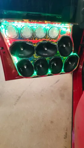 Som automotivo
