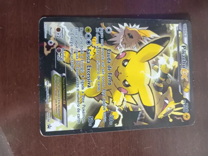Carta pokemon Pikachu EX