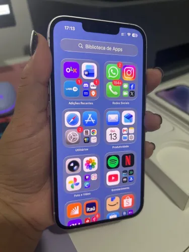 iPhone 14 128GB lilás por 2.000 reais