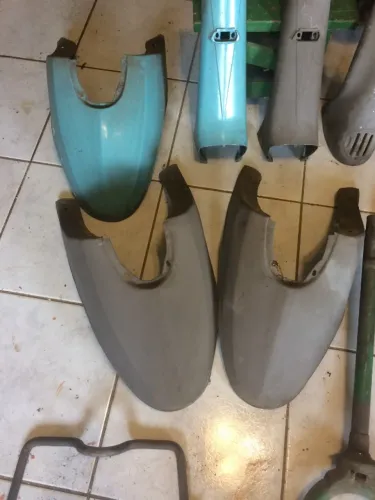 Peças de Lambreta diversas novas e usadas