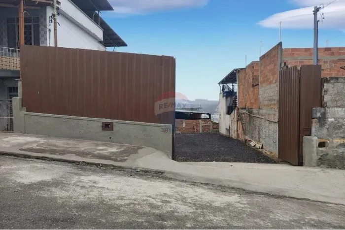 Terreno 250m² à Venda - Nossa Senhora Aparecida, JF