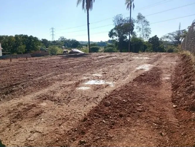 Chácara com 1040 m2