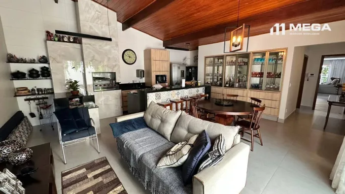 Casa com 3 dormitórios à venda, 260 m² por R$ 2.500.000,00 - Domingos Martins - Domingos M