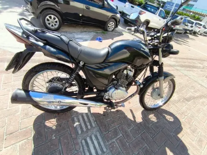 Moto Honda CG 150 FAN ESDI à venda, pneus novos e toda revisada.