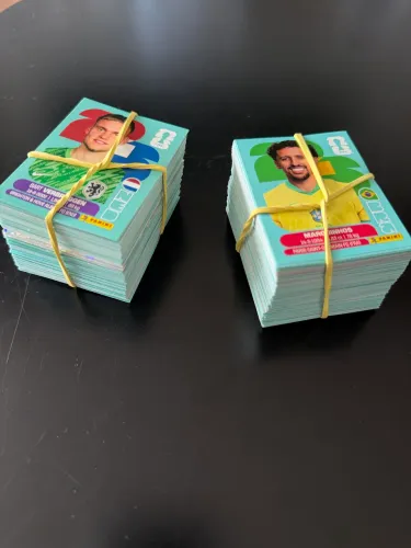 90 figurinhas por 60 reais