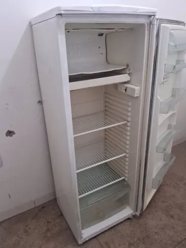 Geladeira Brastemp. Faço entrega