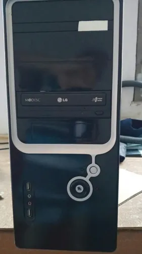 computador core 2 duo com 4 gigas DDR3 HD 500G ótimo estado